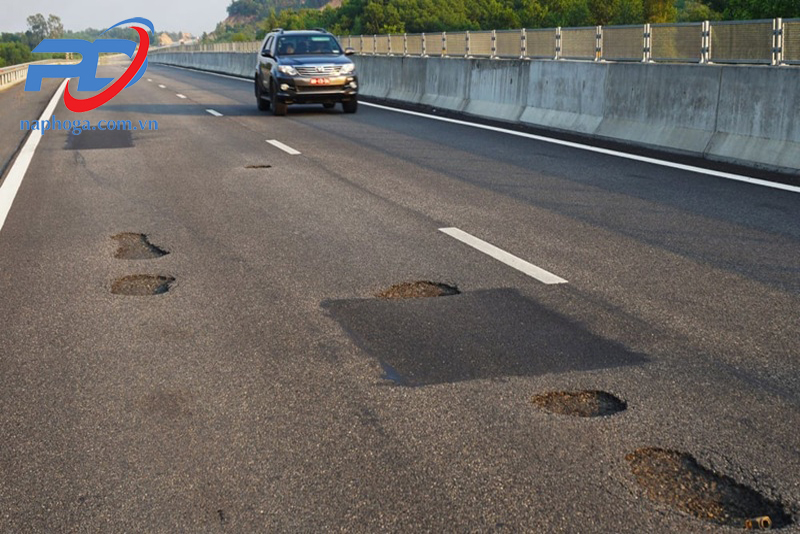 Thiết kế nắp hố ga đường cao tốc theo ti&ecirc;u chuẩn