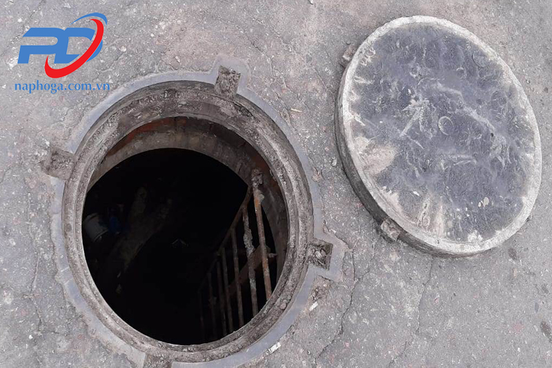Để nắp hố ga chịu lực tốt nên chọn loại vật liệu nào?