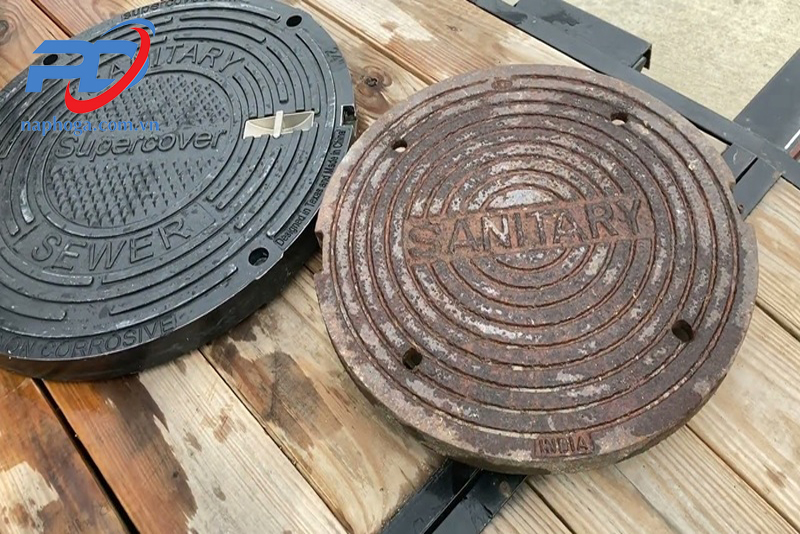 Nắp hố ga composite hay chọn nắp gang hố ga